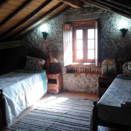 Historical 4 - Bedroom In