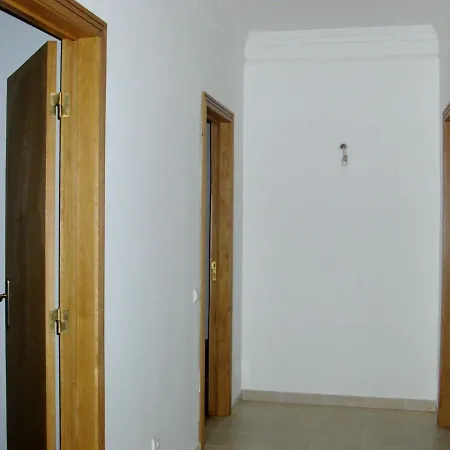 Historical 4 - Bedroom In * Alcobaça